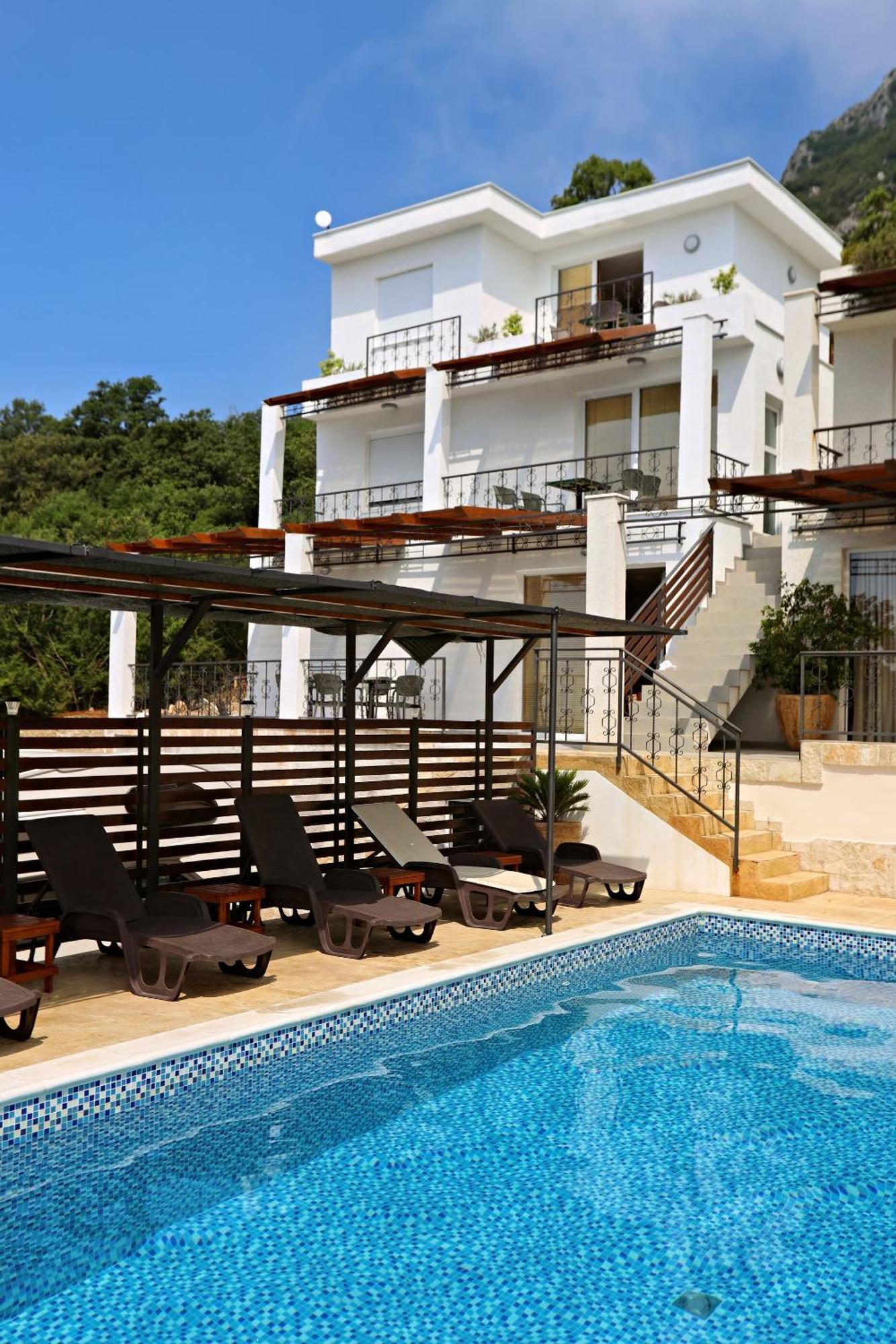 Apartments Oktopus Sutomore Ngoại thất bức ảnh
