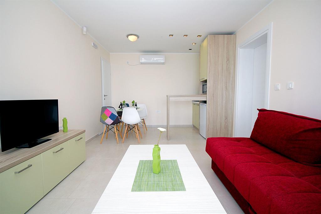 Apartments Oktopus Sutomore Ngoại thất bức ảnh