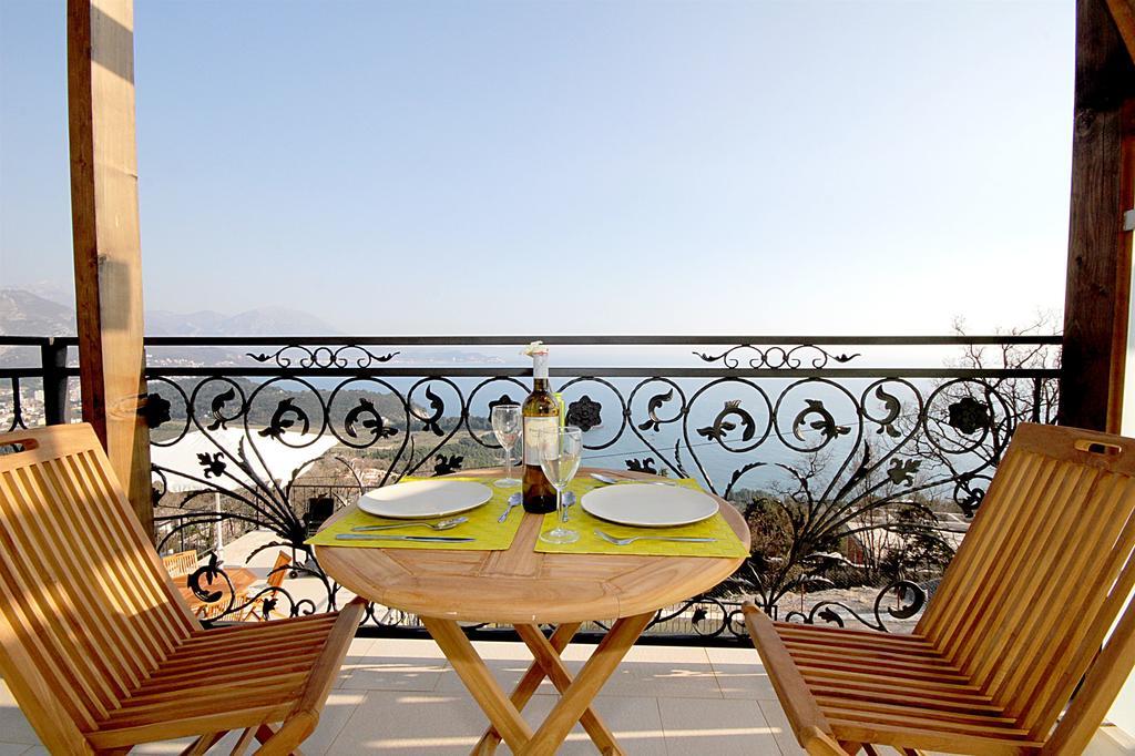 Apartments Oktopus Sutomore Ngoại thất bức ảnh