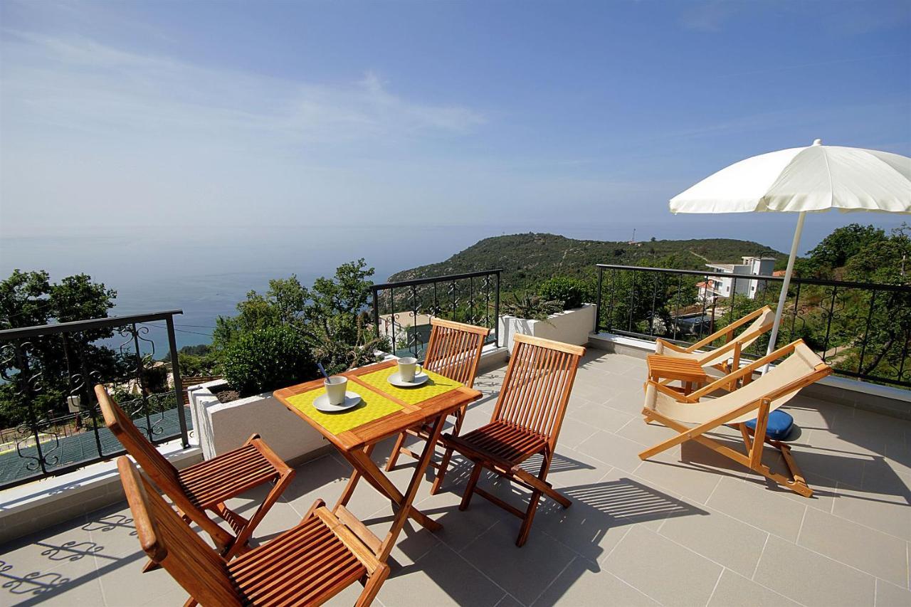 Apartments Oktopus Sutomore Ngoại thất bức ảnh